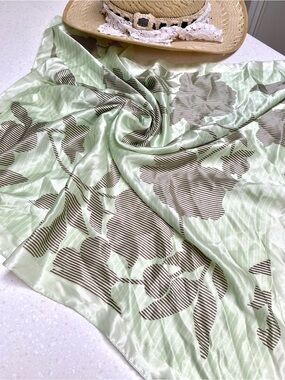 Esprit vintage silk scarf/wrap w botanical floral resort vacay vibe